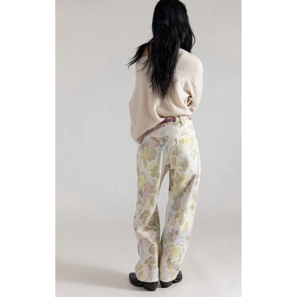 Free People RARE Moxie Print Floral Flocked Ivory Barrel Boyfriend Jeans 29 NWT - Picture 2 of 5